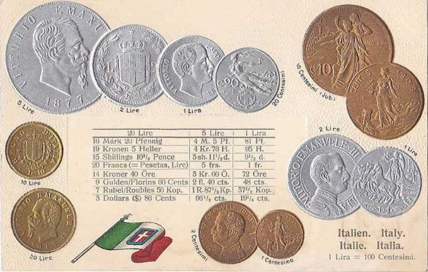 Eine Sammlung italienischer Münzen von 1877 bis 1910, darunter mehrere 20-Lire-Münzen, die auf Papier mit italienischen Flaggen am Boden angeordnet sind.