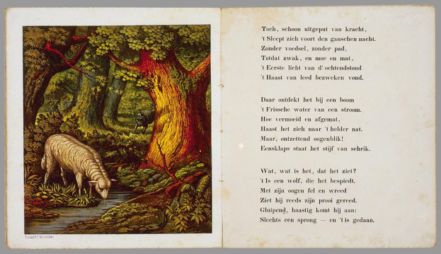 Offenes Buch mit einer Illustration eines Schafs, das in einem bewaldeten Gebiet grast, umgeben von Bäumen, Pflanzen und Wasser, mit sichtbarem Text auf der rechten Seite, der "Die Geschichte des Schafs" betitelt ist.
