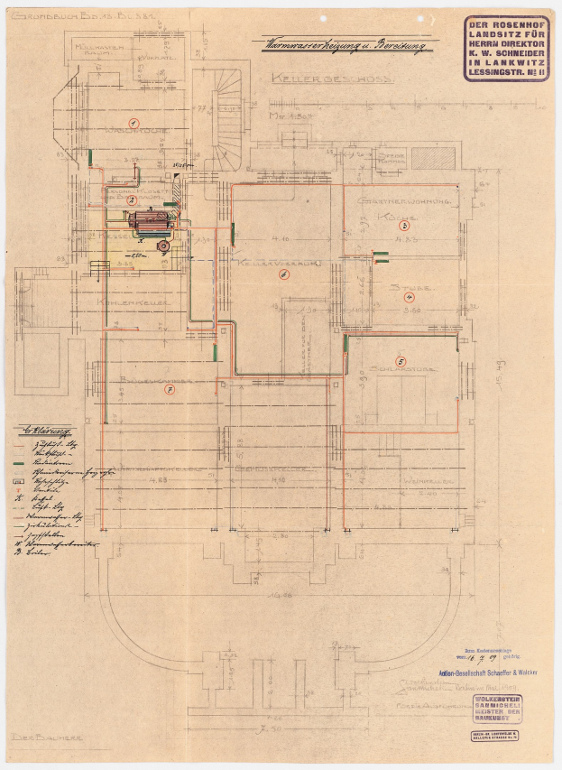 Schwarz-weißer Architekturplan des Rosenhof-Krankenhauses in Hamburg, Deutschland, mit detaillierten Plänen mit zahlreichen Drähten, Zimmern, Fluren und Textanmerkungen auf altem Papier.