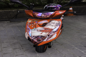 Marxloh: Geisterhaftes Weißes E-Scooter-Denkmal mit Abschreckungseffekt: "Jede Fahrt kann ein Leben verändern"